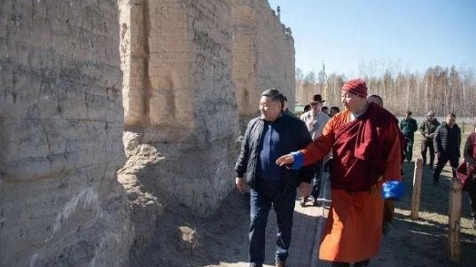 IV делегей чергелиг сарыг шажын шуулганынга белеткел: Үстүү-Хүрээде эде чаартылга ажылдары
