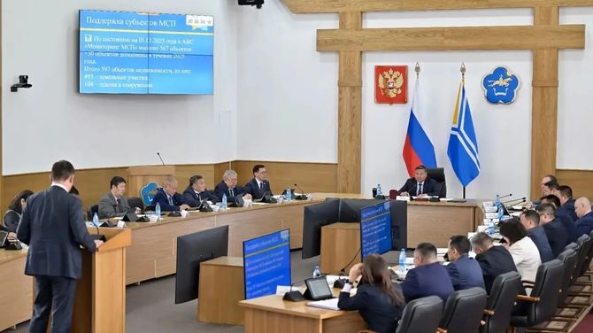 Владислав Ховалыг: «Программа "Доступная земля" — важный шаг для улучшения жилищных условий в Туве»