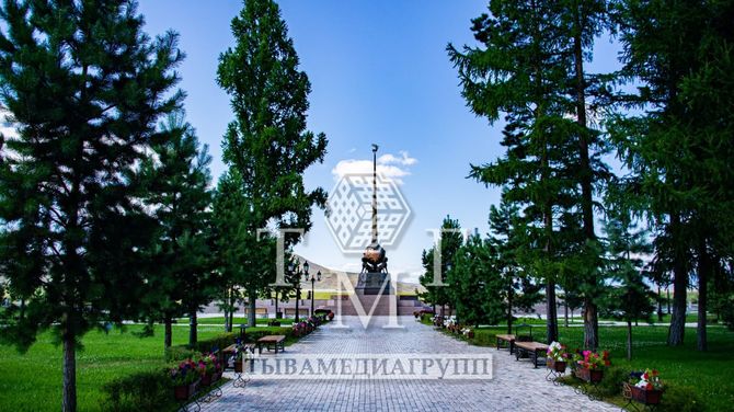 Летний туристический сезон в Туве: ставка на автотуризм и креативные индустрии