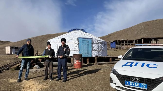 В Каа‑Хемском районе провели рейд по профилактике ДТП и краж скота