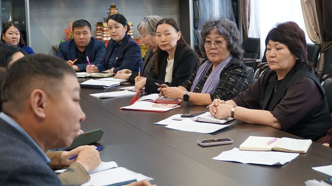 Выпускники 2026 года смогут стать участниками программы «Земский работник культуры» в Туве