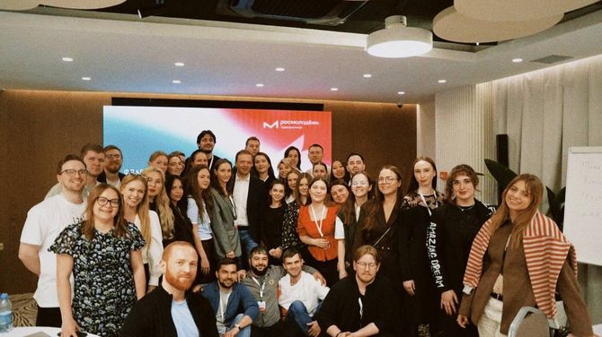 Представитель Тувы Валерия Аракчаа приняла участие во флагманской встрече программы «Росмолодежь.Предпринимай»