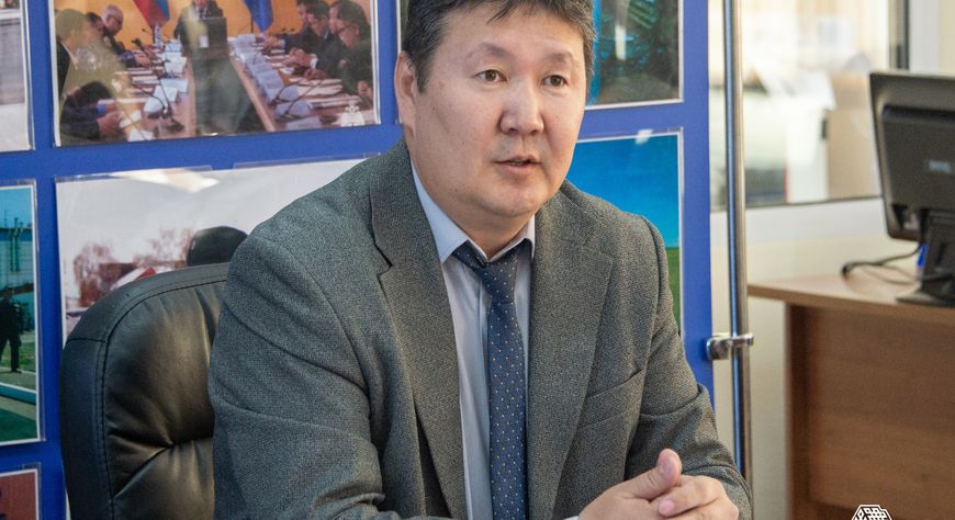 В Туве действуют семь лесных пожаров на площади 1699 гектаров, угрозы населенным пунктам нет