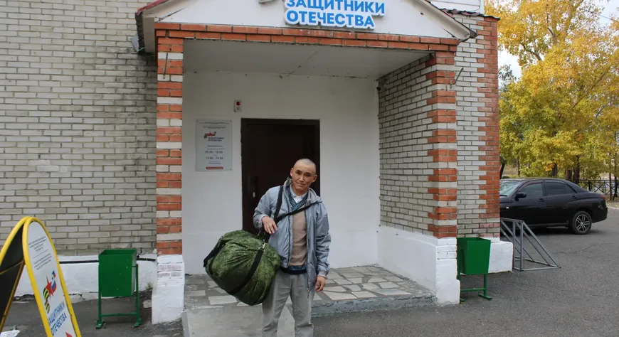 Ветераны СВО в Туве получили адаптивную одежду от фонда «Защитники Отечества»
