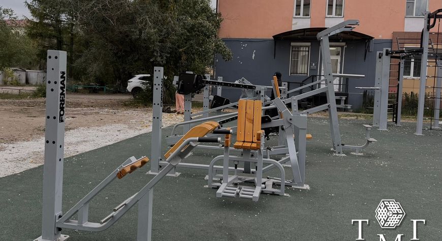 В Кызыле жители активно пользуются спортивной площадкой на улице Титова