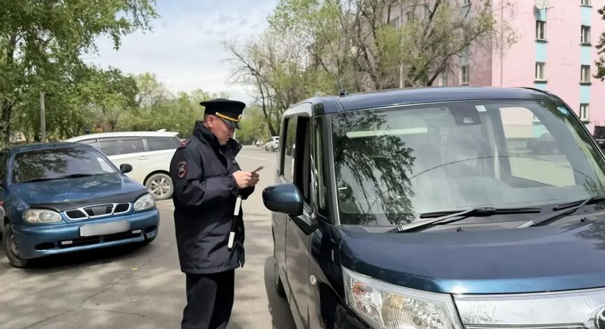 Госавтоинспекция Кызыла провела мероприятие «Внимание, дети!» перед летними каникулами