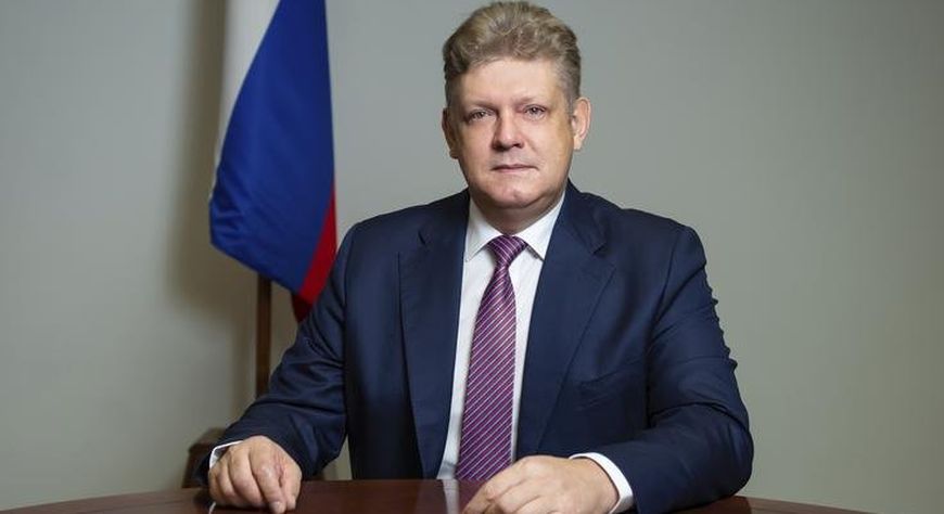 Поздравление полномочного представителя Президента Российской Федерации в Сибирском федеральном округе с Днем КМНС