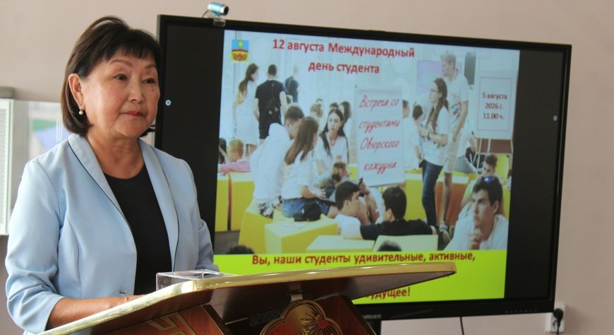 Келир үениң кадрлары-биле ужуражылга