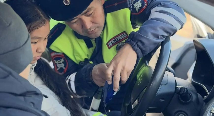 В Тандинском районе прошла акция по безопасности детей-пассажиров