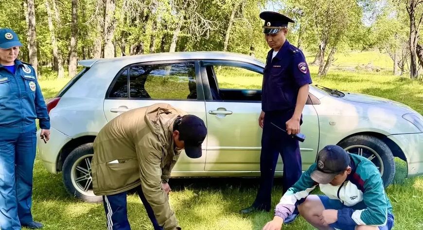 В Каа-Хеме шестерых детей у водоёма оставили без присмотра родителей