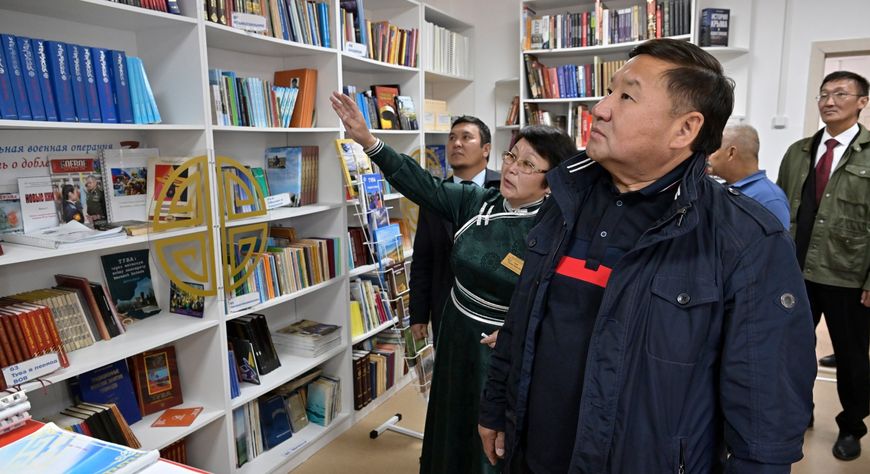 В модельной библиотеке Хову-Аксы прошло занятие шахматного кружка «Ладья»