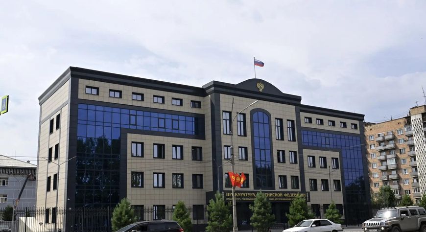 Глава Тувы поздравил работников прокуратуры с 91-й годовщиной со дня образования ведомства