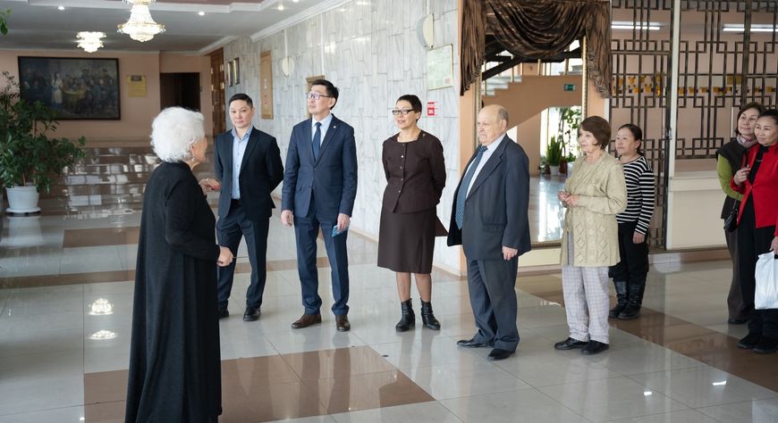 На грант Главы республики в Национальном театре обновили музей