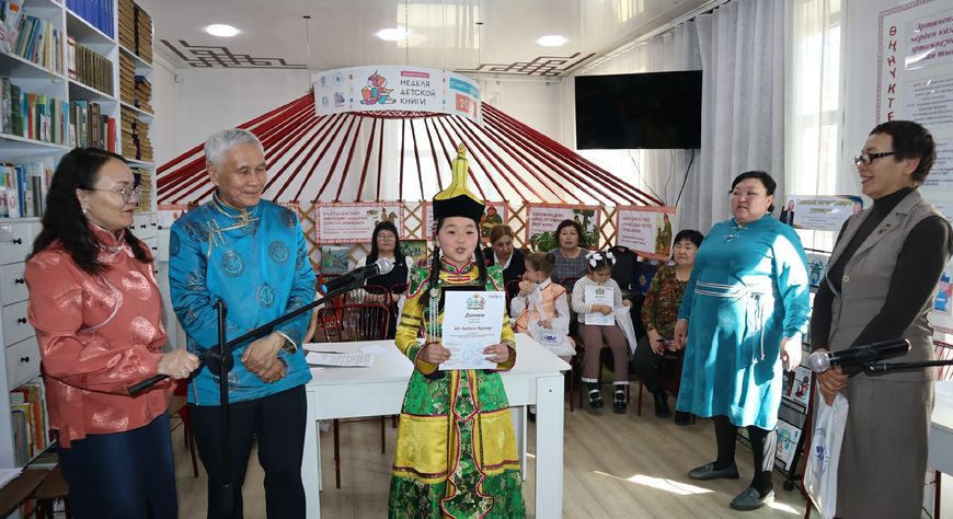 В Кызыле прошел межрегиональный телемост с Калмыкией и Бурятией