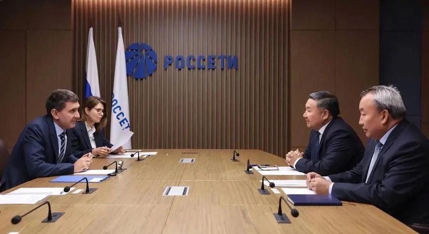 Владислав Ховалыг обсудил с главой «Россетей» работу энергокомплекса Тувы в отопительный сезон