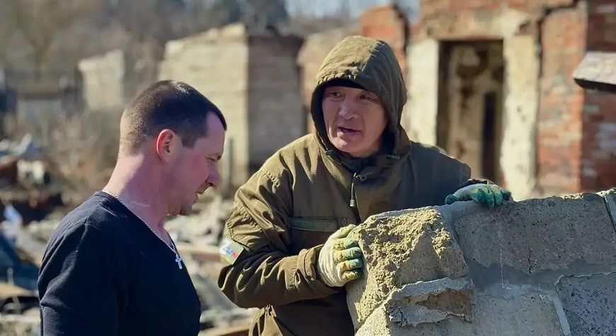 Представители Тувы участвуют в восстановлении Курской области в составе волонтерского лагеря «Курский рубеж»