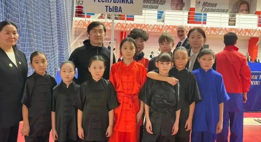 Владислав Ховалыг: «Спорт должен стать нормой жизни для большинства жителей республики»