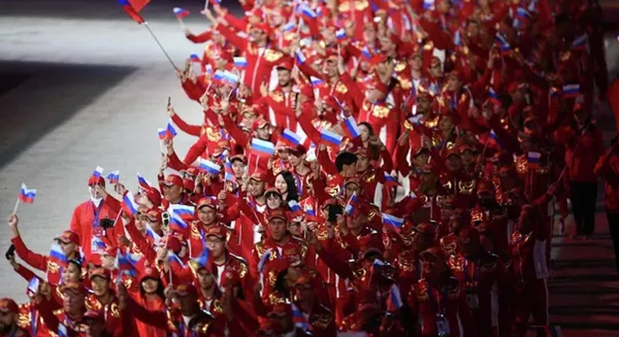 Тува в авангарде: Айдын Монгуш понёс флаг России на Всемирных играх кочевников