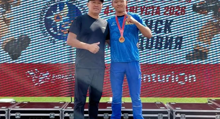 Спортсмен Айдаан Ховалыг выступает на чемпионате мира в составе сборной России