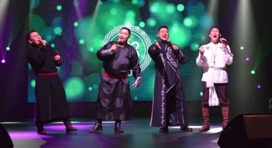 На Сахалине прозвучали голоса тувинских исполнителей