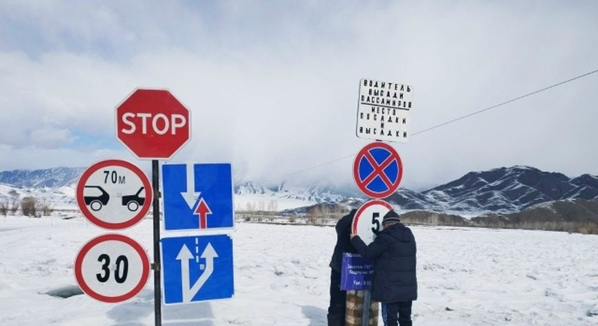 На Усть-Буренской ледовой переправе снизили грузоподъемность до 10 тонн