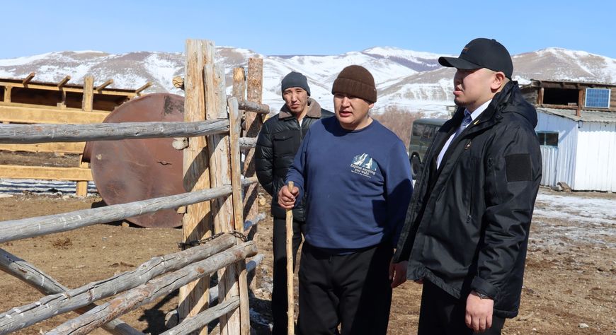 Профильный комитет Верховного Хурала встретился с животноводами Овюрского района