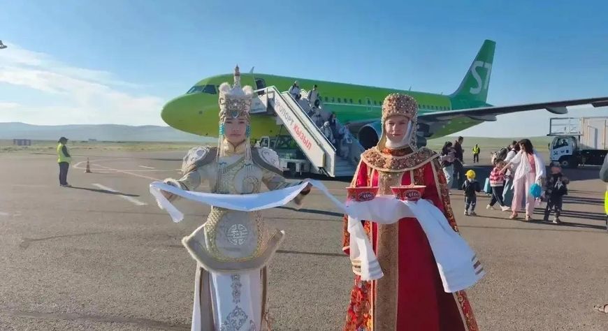 Владислав Ховалыг: «С 5 августа прямые рейсы Москва – Кызыл увеличиваются до трёх в неделю»