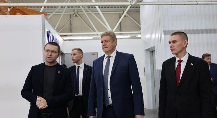 Шаг к равным возможностям: полпред посетил производство техники для людей с ОВЗ
